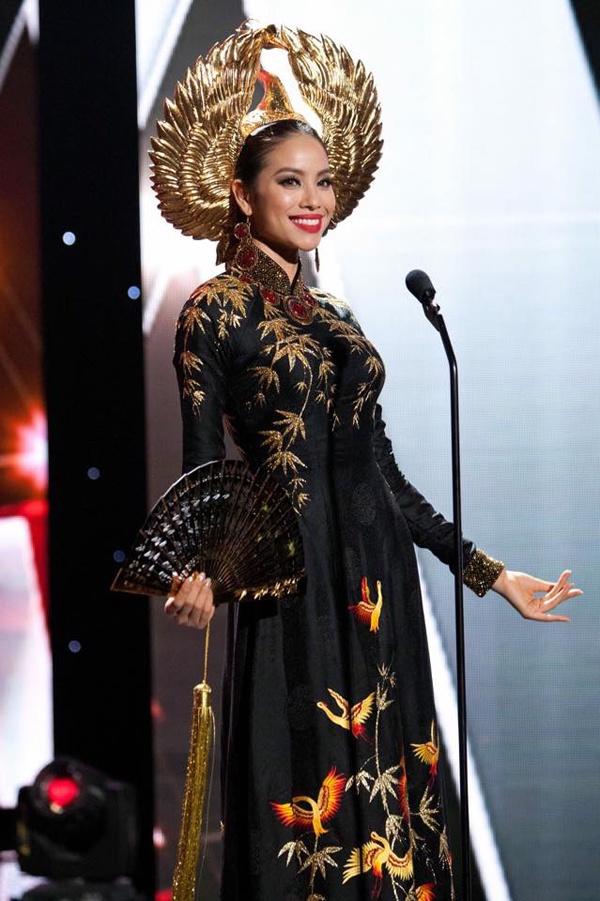 Điểm lại những tà Áo dài Việt Nam gây ấn tượng mạnh trong phần thi quốc phục tại Miss Universe