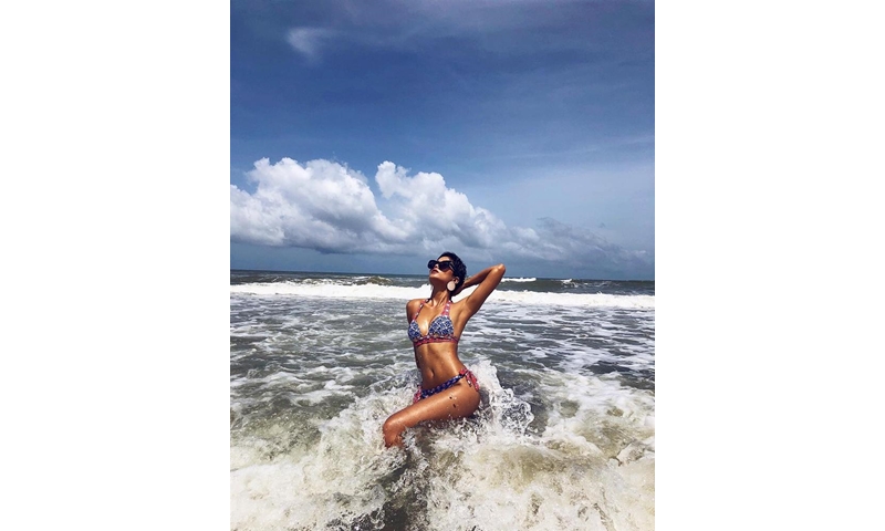 Miss Universe 2018 vừa công bố tổ chức ở Thái Lan, Hoa hậu H'hen Niê đã 'phô trương' body đẹp xuất sắc vạn người mê