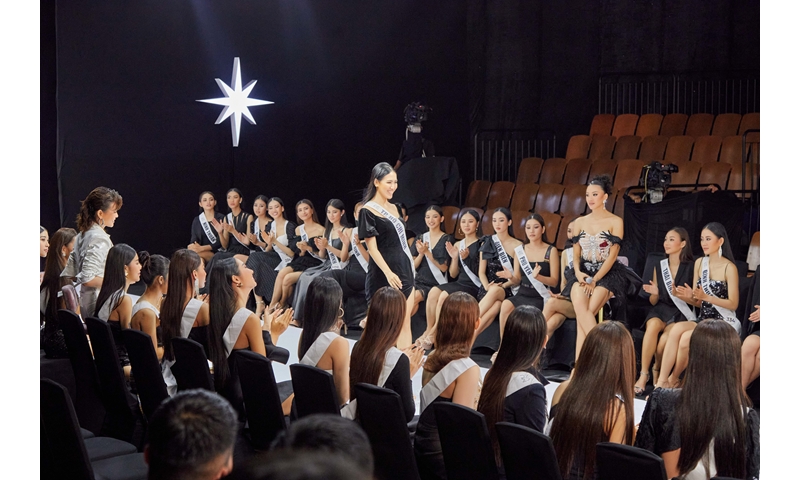 Tập 8 Tôi là Hoa hậu Hoàn vũ Việt Nam 2022: Top 50 trình diễn mãn nhãn tại “đại tiệc thời trang” Vinawoman Fashion Show