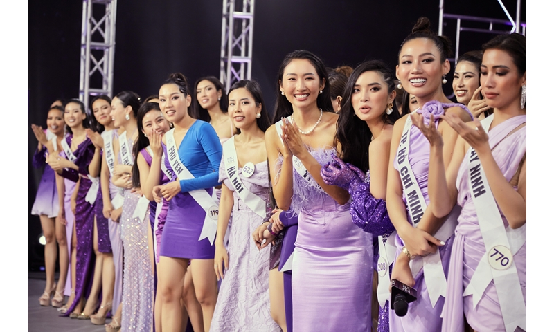 Tập 9 Tôi là Hoa hậu Hoàn vũ Việt Nam 2022: Top 45 tham gia thử thách cuối cùng tại Charm Resort Hồ Tràm.