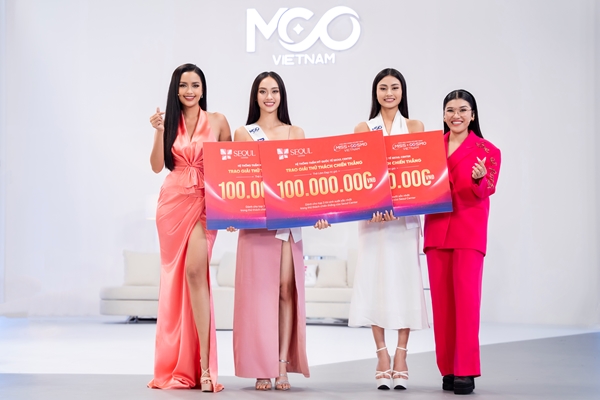 Phó Tổng Giám Đốc Hệ thống Thẩm mỹ Quốc tế Seoul Center Nguyễn Thị Liễu Vy xuất hiện rạng rỡ tại Hoa hậu Hoàn vũ Việt Nam - Miss Cosmo Vietnam 2023