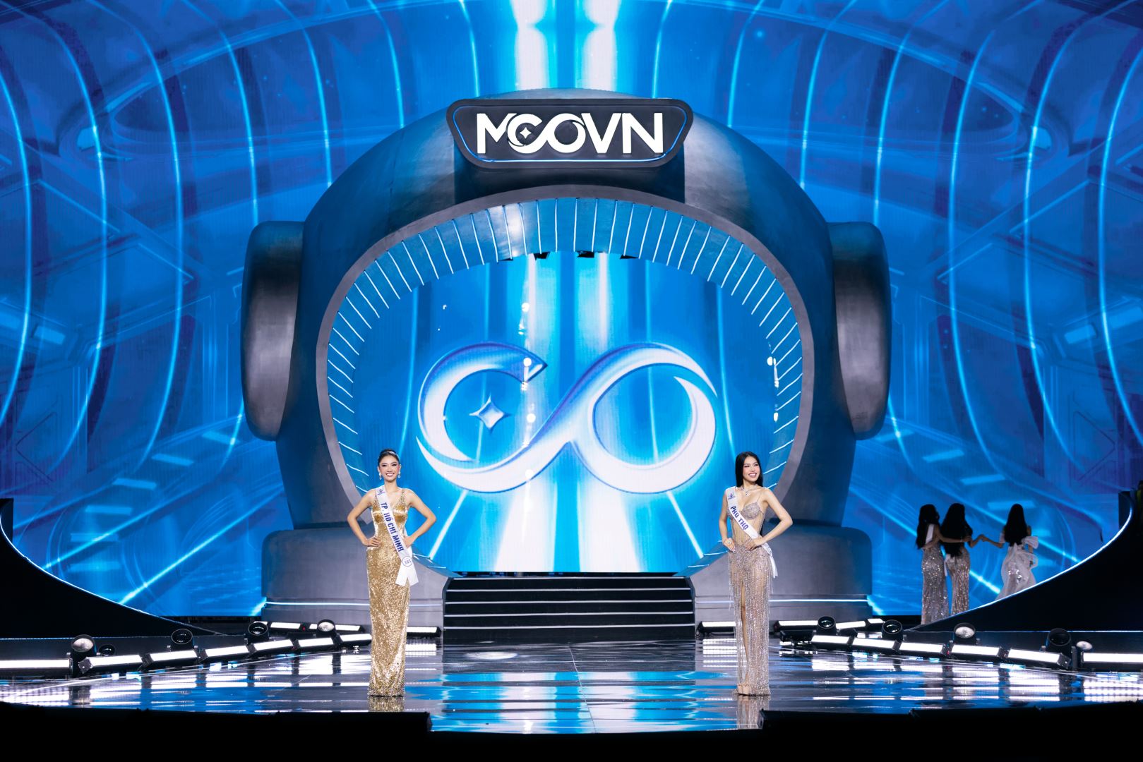 NGUYỄN HOÀNG PHƯƠNG LINH CHÍNH THỨC ĐĂNG QUANG HOA HẬU HOÀN VŨ VIỆT NAM - MISS COSMO VIETNAM 2025