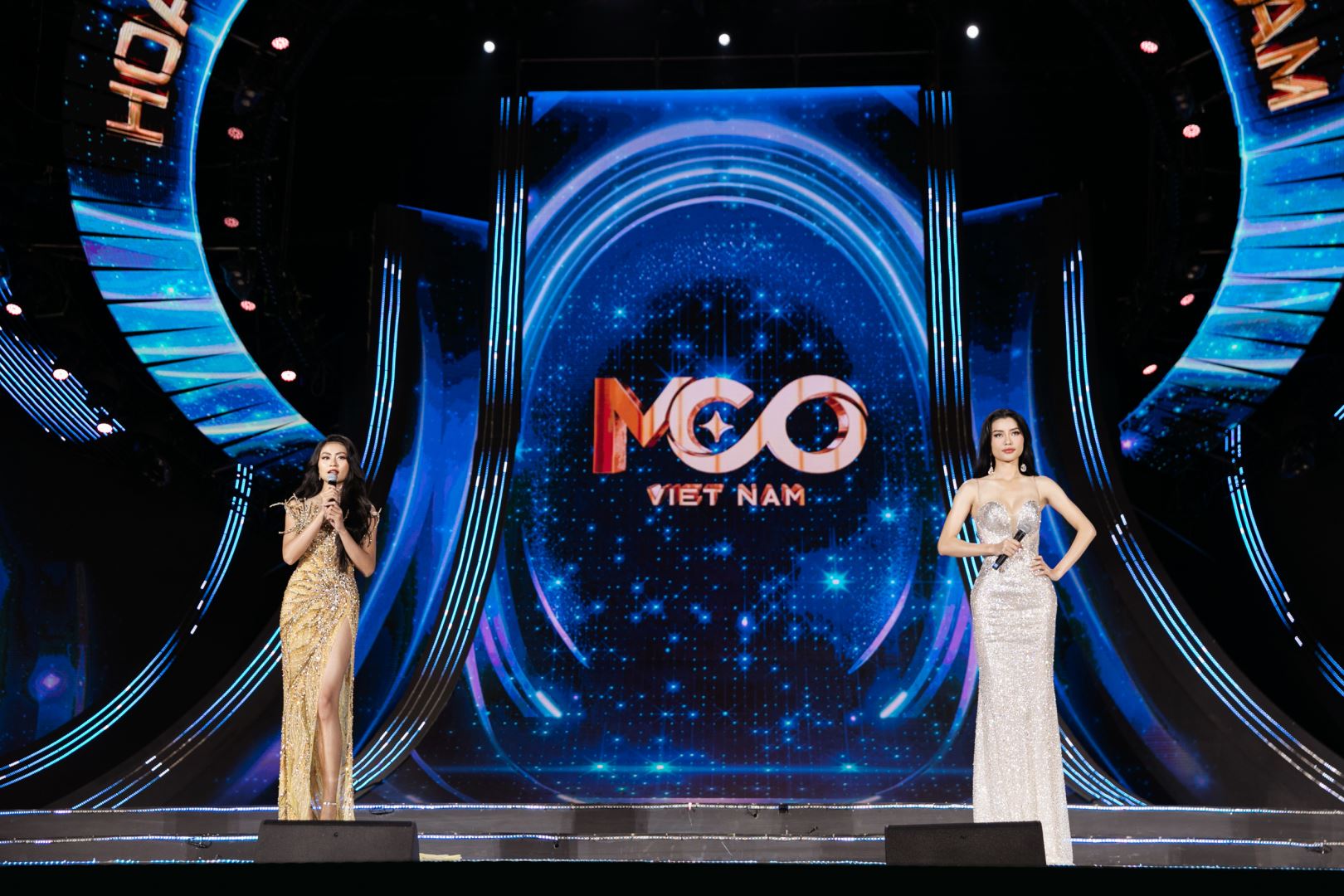 CHÚC MỪNG BÙI THỊ XUÂN HẠNH ĐĂNG QUANG HOA HẬU HOÀN VŨ VIỆT NAM - MISS COSMO VIETNAM 2023