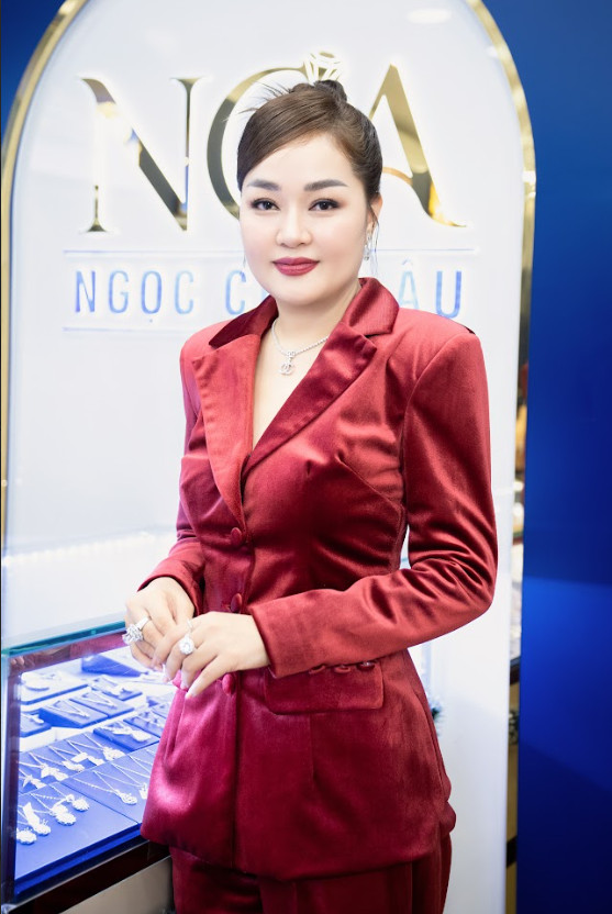 THEO CHÂN THÍ SINH HOA HẬU HOÀN VŨ VIỆT NAM - MISS COSMO VIETNAM 2023 TRẢI NGHIỆM HÀNH TRÌNH SẮC ĐẸP TẠI CÁC THƯƠNG HIỆU NỔI TIẾNG