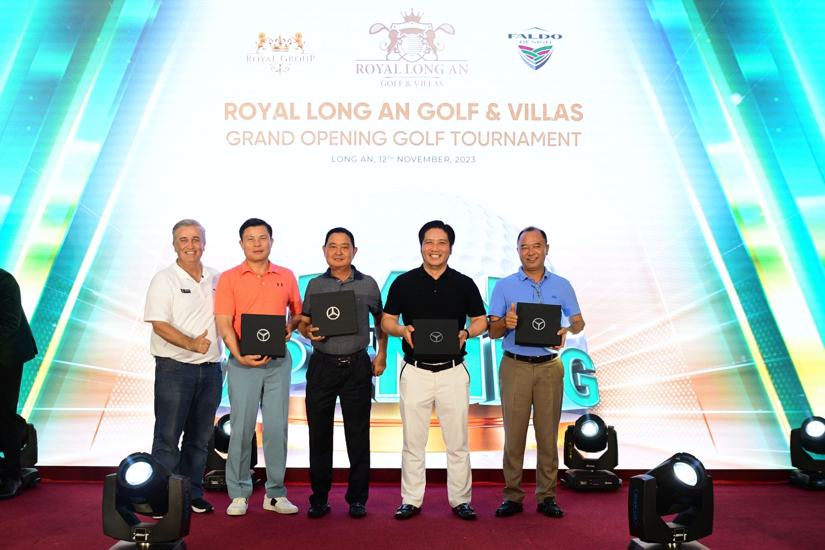 THAM DỰ KHAI TRƯƠNG SÂN GOLF ĐẲNG CẤP, TOP 3 HOA HẬU HOÀN VŨ VIỆT NAM 2022 THAM GIA GÂY QUỸ THÀNH CÔNG SỐ TIỀN TỪ THIỆN GẦN 1 TỶ ĐỒNG