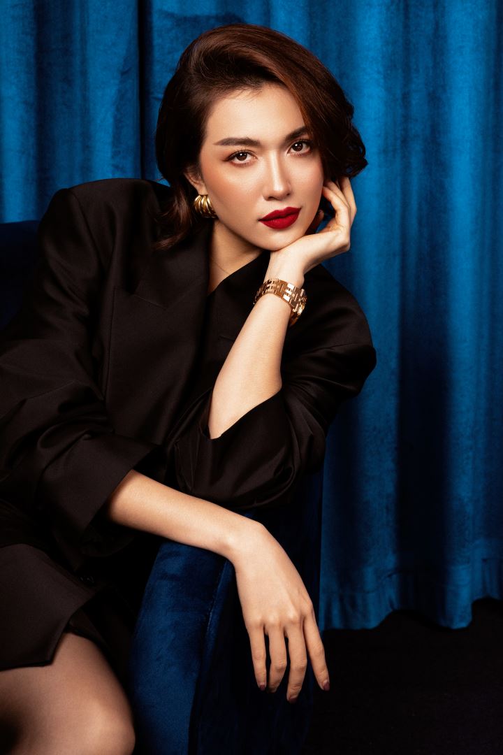 DÀN HOA HẬU, Á HẬU BÙNG NỔ VISUAL TRONG BỘ ẢNH KỶ NIỆM 15 NĂM CỦA TỔ CHỨC HOA HẬU HOÀN VŨ VIỆT NAM