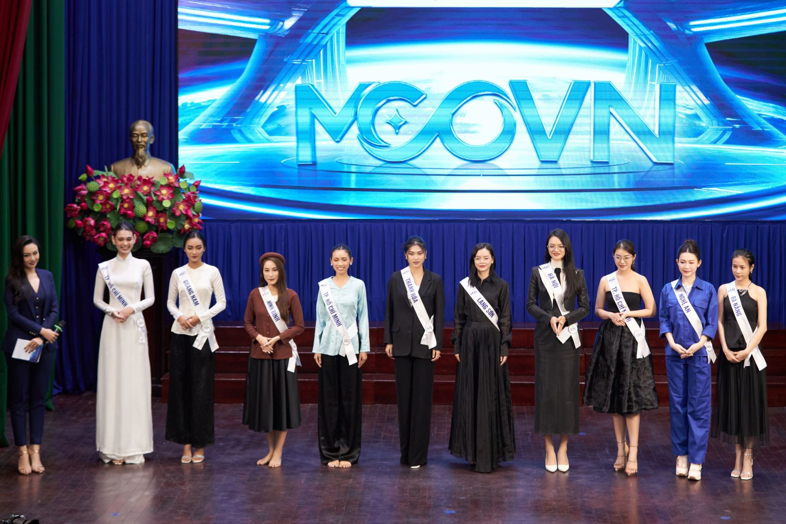 TOP 40 HOA HẬU HOÀN VŨ VIỆT NAM - MISS COSMO VIETNAM 2023 TỰ TIN THỂ HIỆN KHẢ NĂNG THUYẾT TRÌNH QUA PHẦN THI “NGƯỜI ĐẸP BẢN LĨNH”