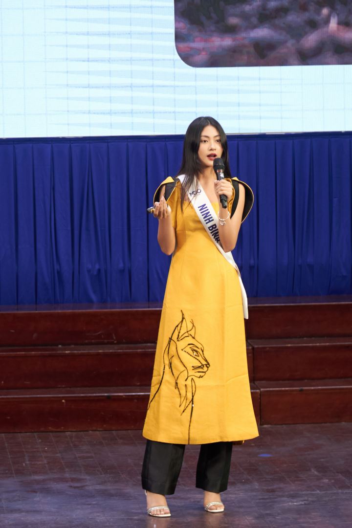 TOP 40 HOA HẬU HOÀN VŨ VIỆT NAM - MISS COSMO VIETNAM 2023 TỰ TIN THỂ HIỆN KHẢ NĂNG THUYẾT TRÌNH QUA PHẦN THI “NGƯỜI ĐẸP BẢN LĨNH”